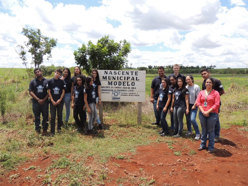 Secretaria da Agricultura realiza palestra e visita ao campo com o Projeto Jovens na Indústria