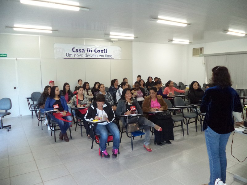 Time do Emprego de Tarumã visita a Conti