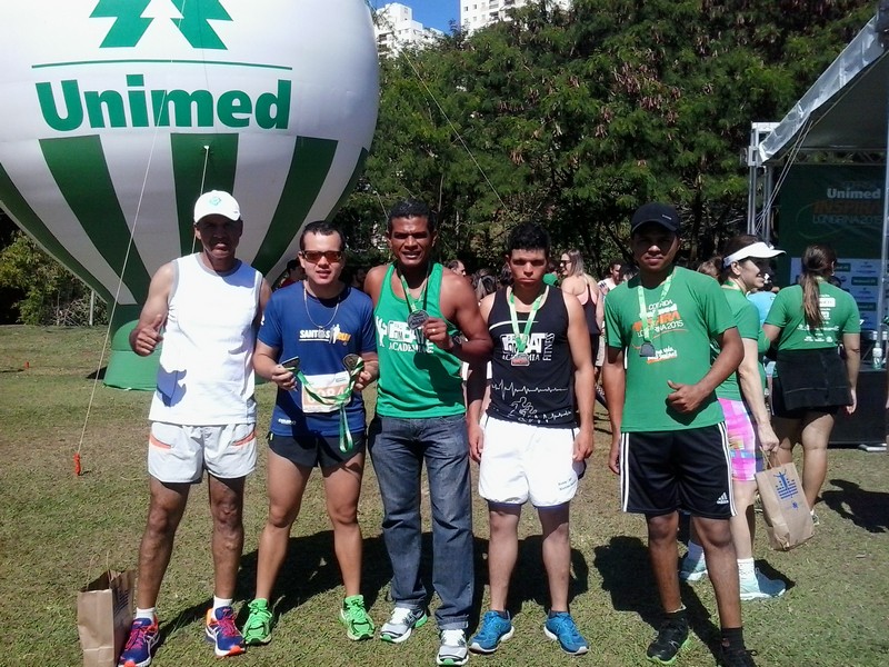 Atletas de Tarumã participam da Corrida Unimed Inspira Londrina 2015