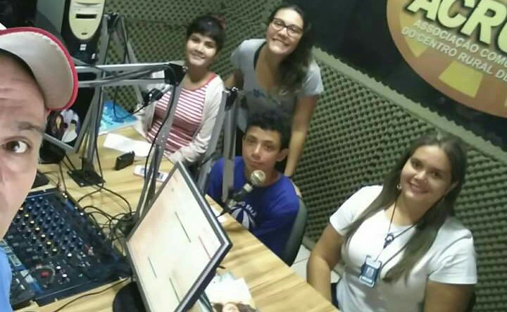 crescer_radio