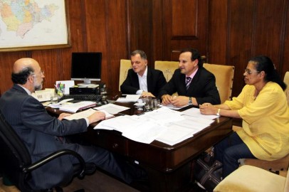 Jairão apresenta pedidos na Casa Civil