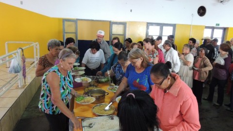 Almoço Renascer