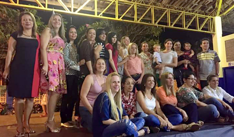 Escola Municipal “Gilberto Lex” realiza festa de Dia dos Pais