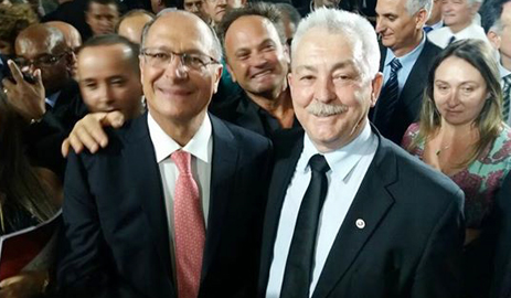 capa_apm