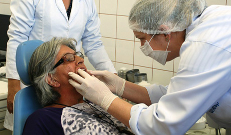 capa_proteses_maio