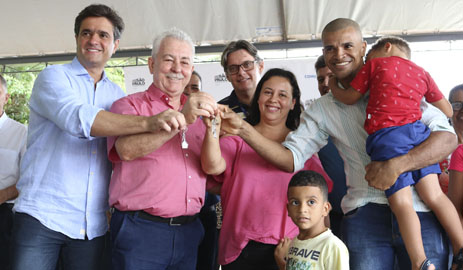 capa_entregadascasascdhu2020